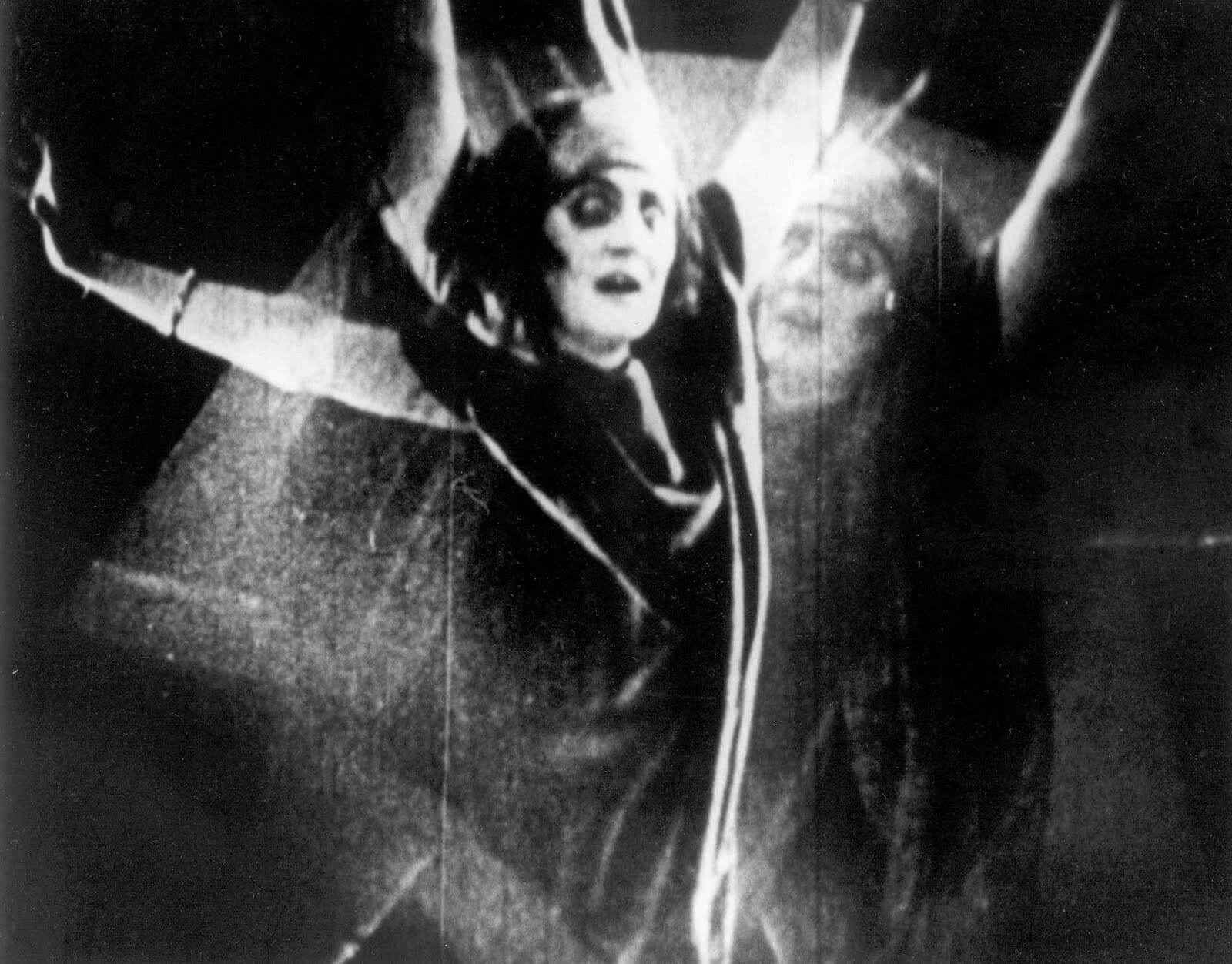 The-Fall-of-the-House-of-Usher-1928